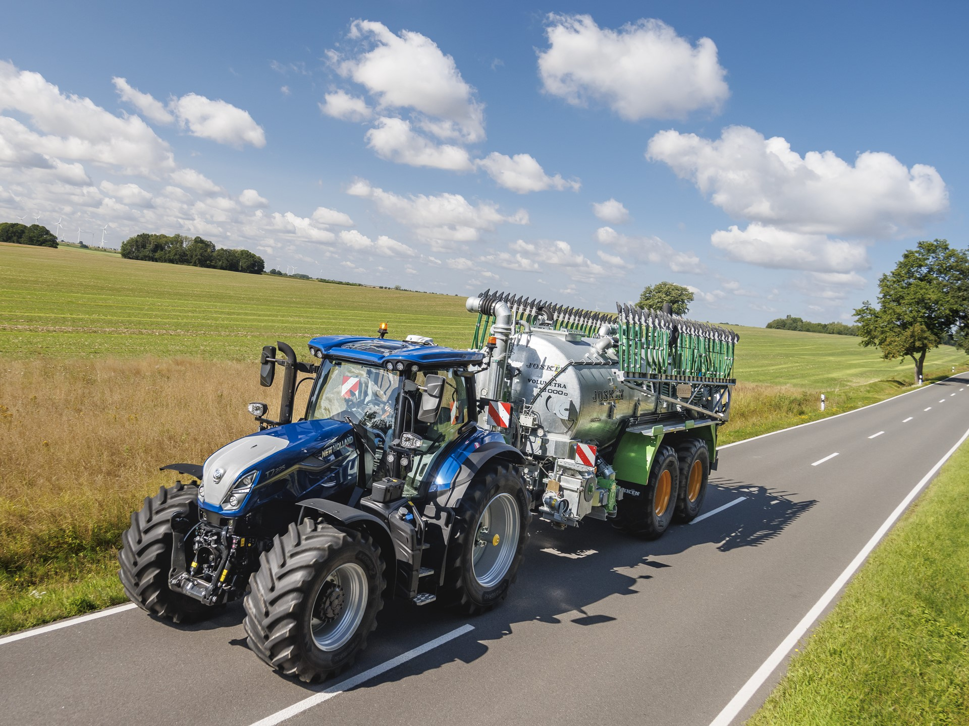 Новите трактори T7 със стандартна колесна база - нови технологии, производителност и стил
