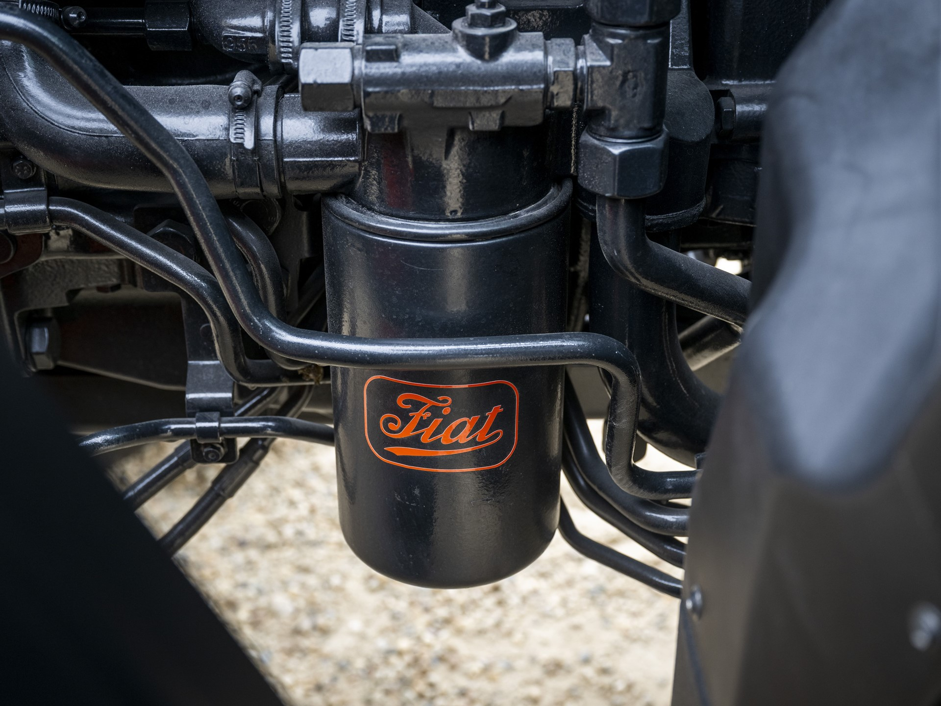 Впечатляващият концептуален трактор Il Trattore отдава почит на стила, който е в основата на италианското наследство на New Holland