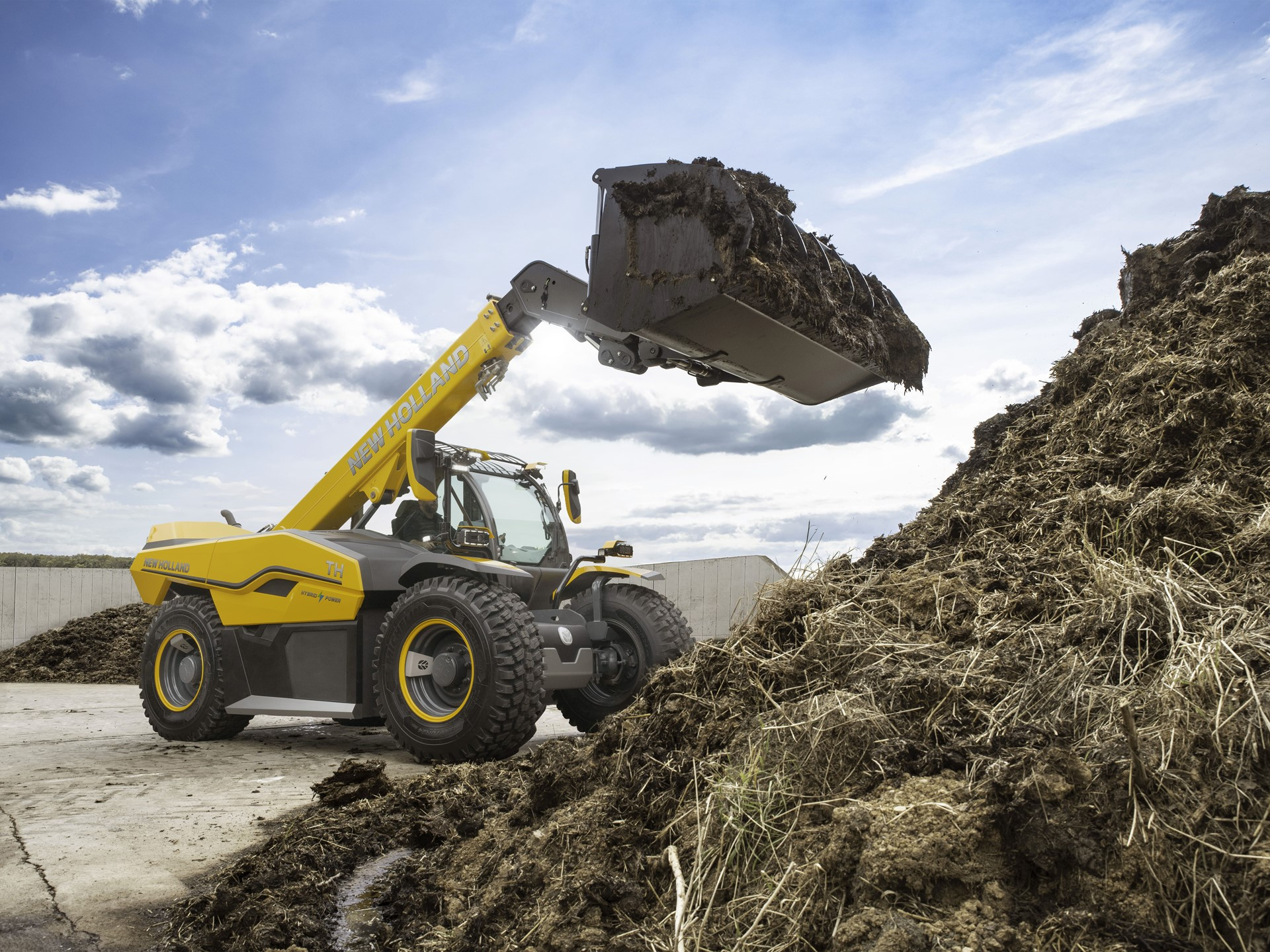 Хибриден прототип телескопичен товарач предлага практична и устойчива мощност за обработка на материали