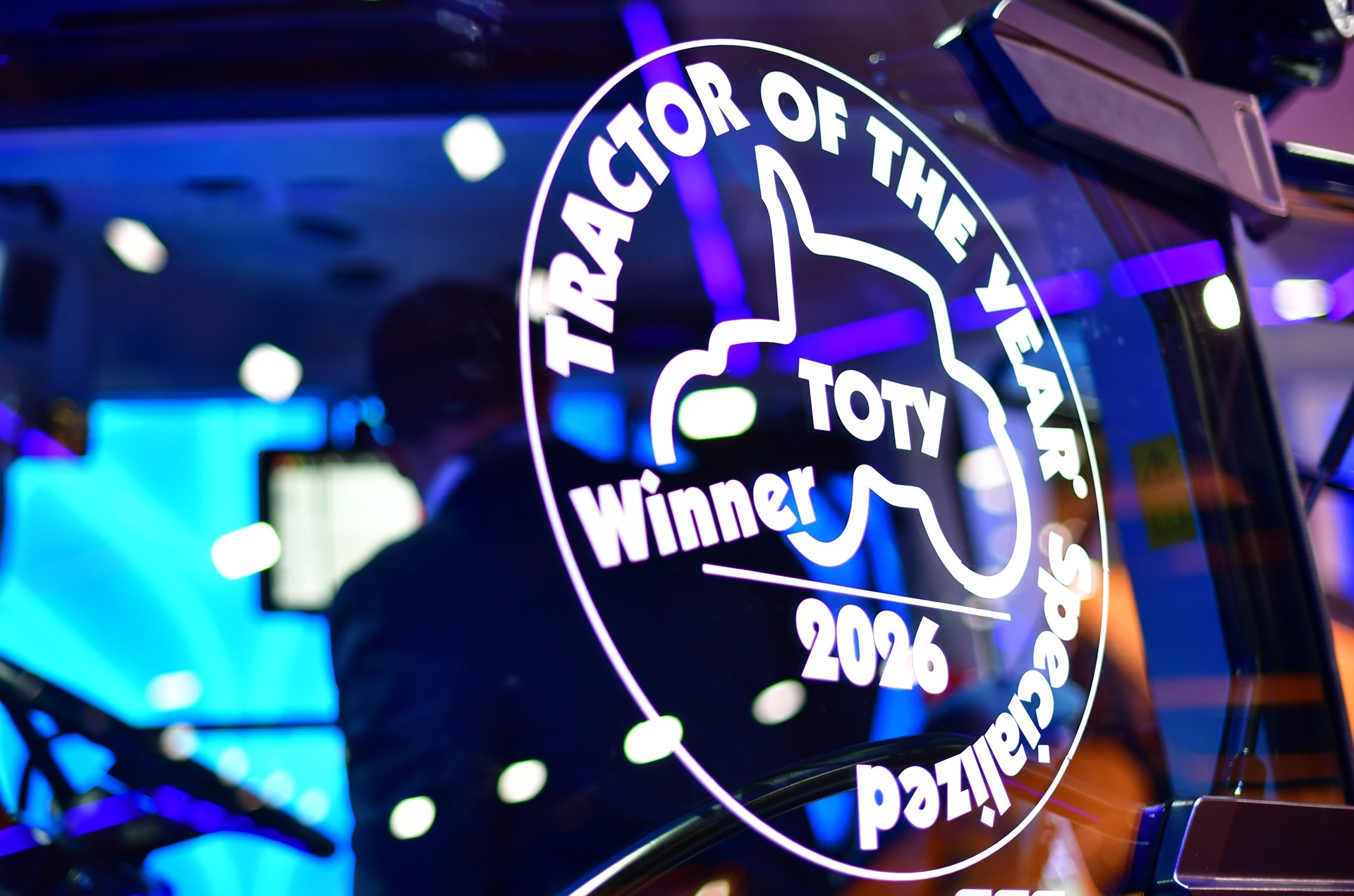 New Holland T4.120F Auto Command спечели най-високото отличие в категорията „Специализирани трактори“ на престижните награди Tractor of the Year 2026 (TOTY).