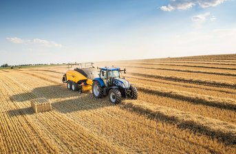 С портфолиото си ИНТЕРАГРИ България предлага комплексни решения за земеделието в страната, съобразени с индивидуалните нужди на клиентите.